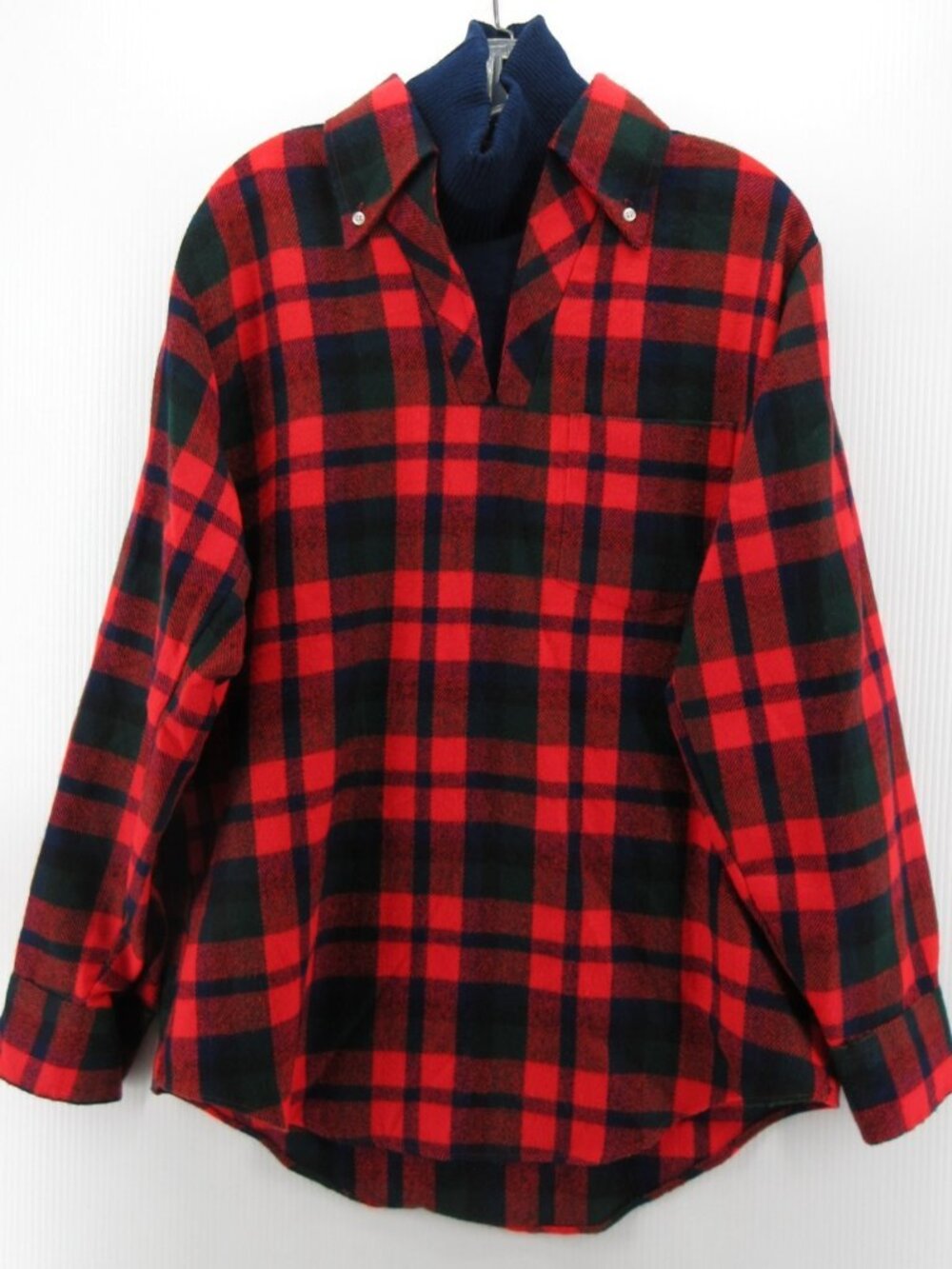 VINTAGE Woodland Shirt Medium Polo Sweater Insert Tartan Plaid 80s 90s *